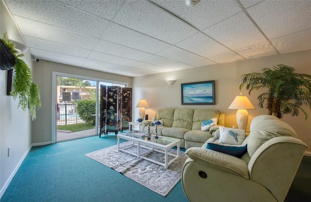 225 Country Club Drive Largo FL 33771