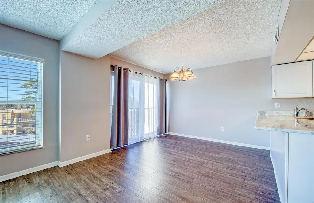 225 Country Club Drive Largo FL 33771