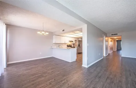 225 Country Club Drive Largo FL 33771