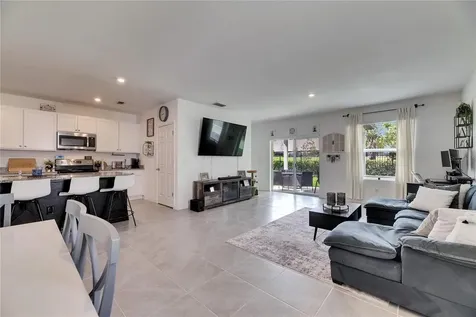 6927 Shelby Lynn Way Zephyrhills FL 33542
