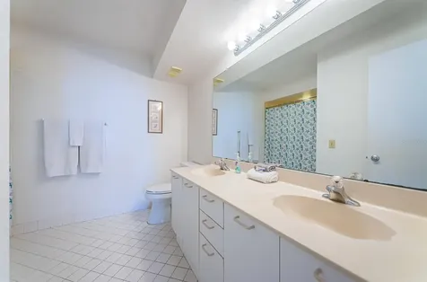 5801 Bahia Del Mar Circle St Petersburg FL 33715