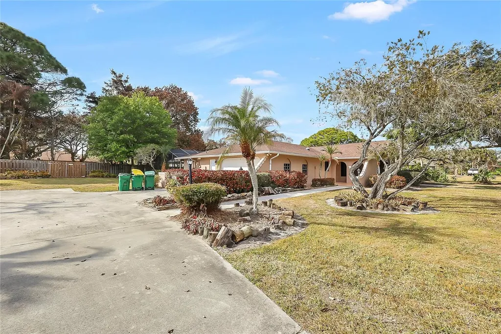 4560 Horseshoe Bend Merritt Island FL 32953