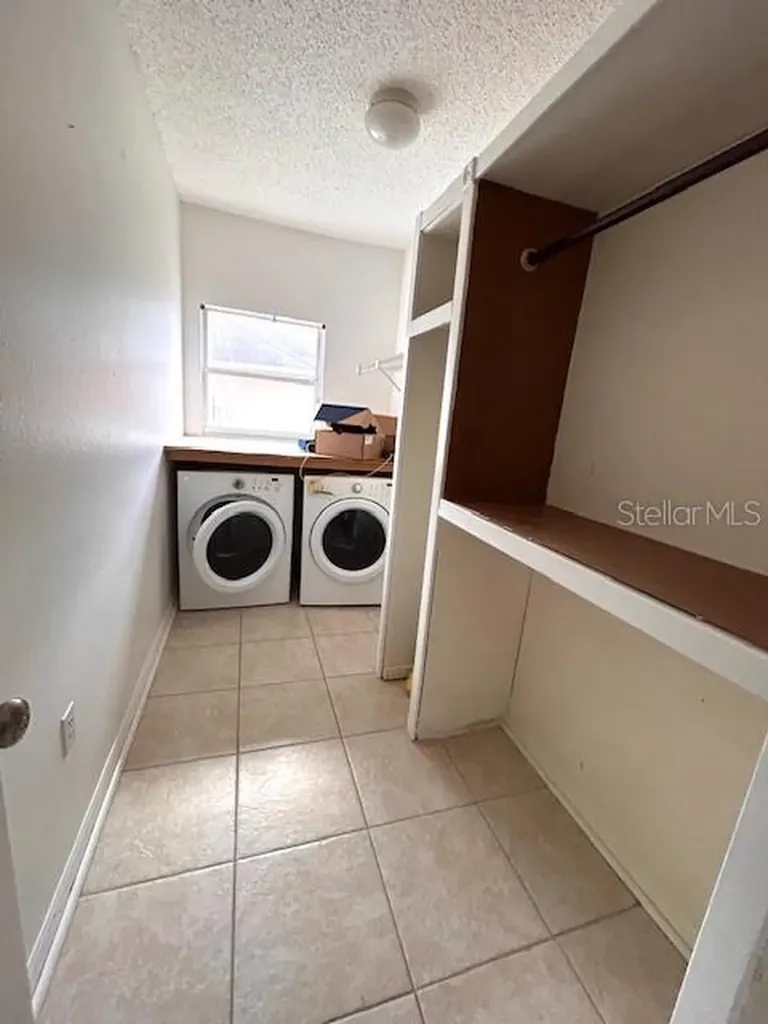 843 Ognon Court Kissimmee FL 34759