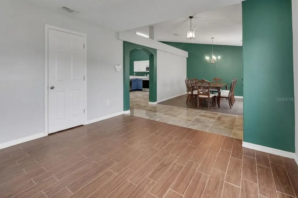 828 White Birch Court Orange City FL 32763