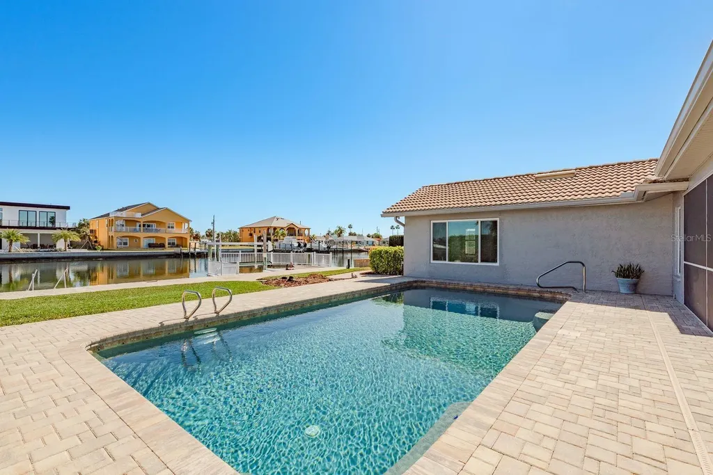 5440 Leeward Lane New Port Richey FL 34652