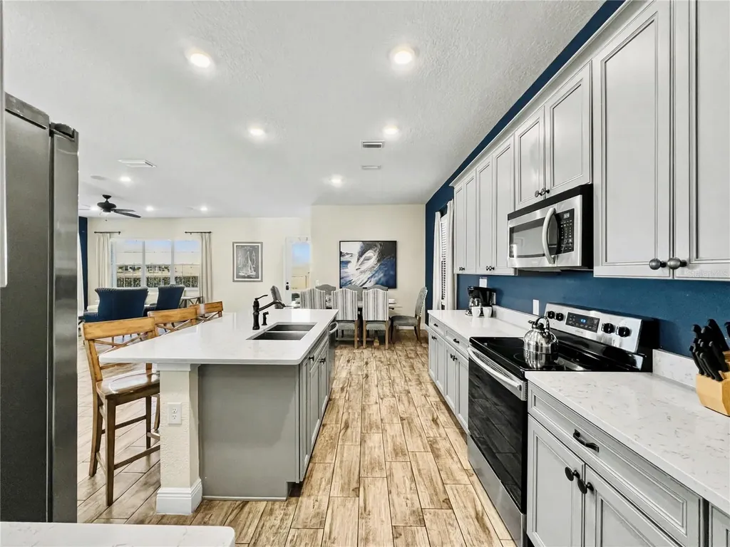 3052 Parrot Head Place Kissimmee FL 34747