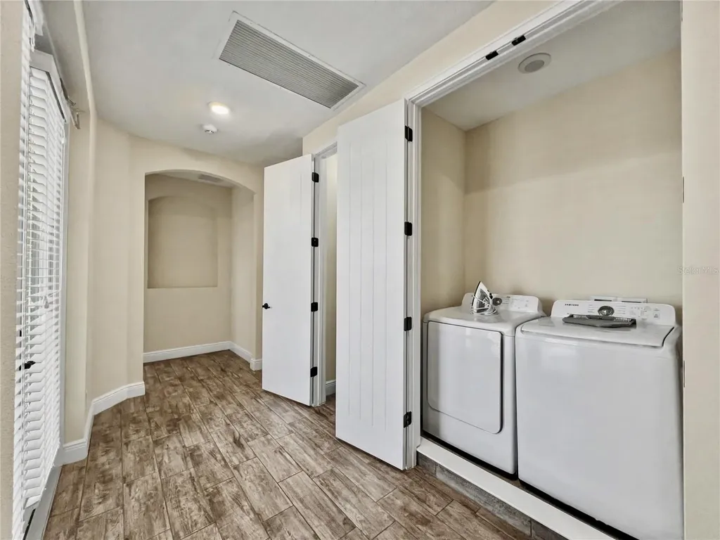 3052 Parrot Head Place Kissimmee FL 34747