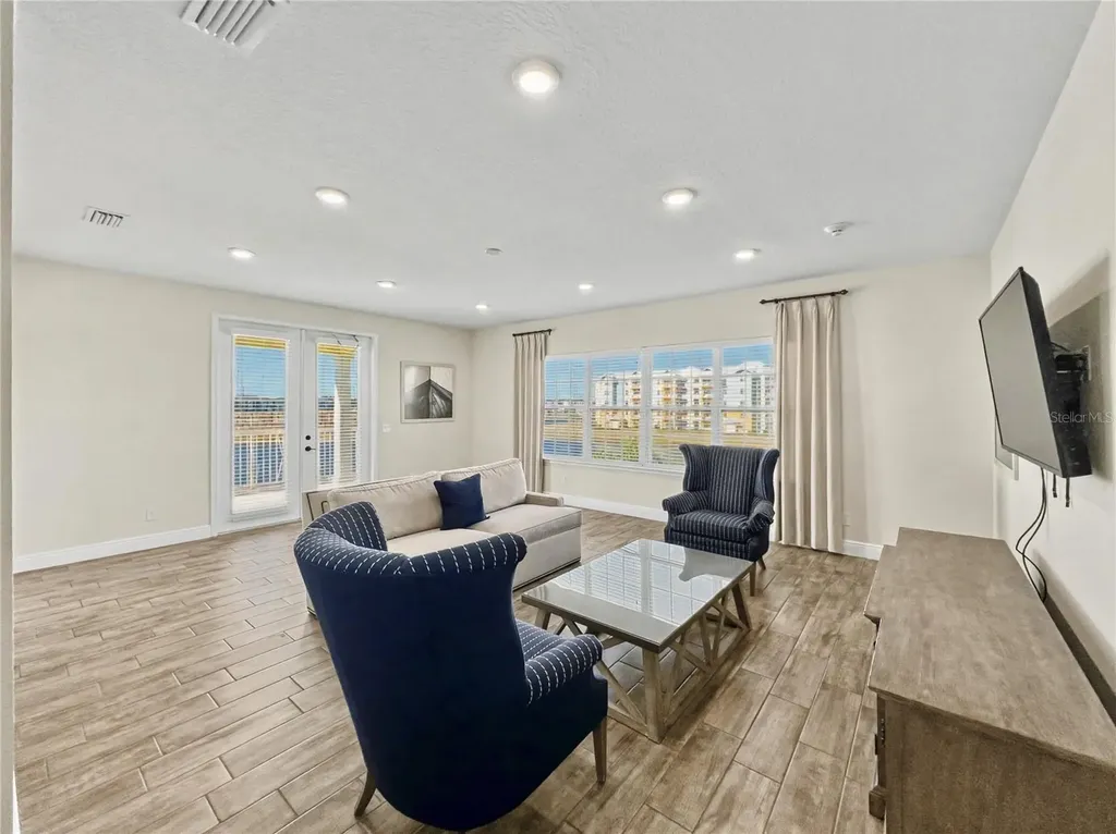 3052 Parrot Head Place Kissimmee FL 34747