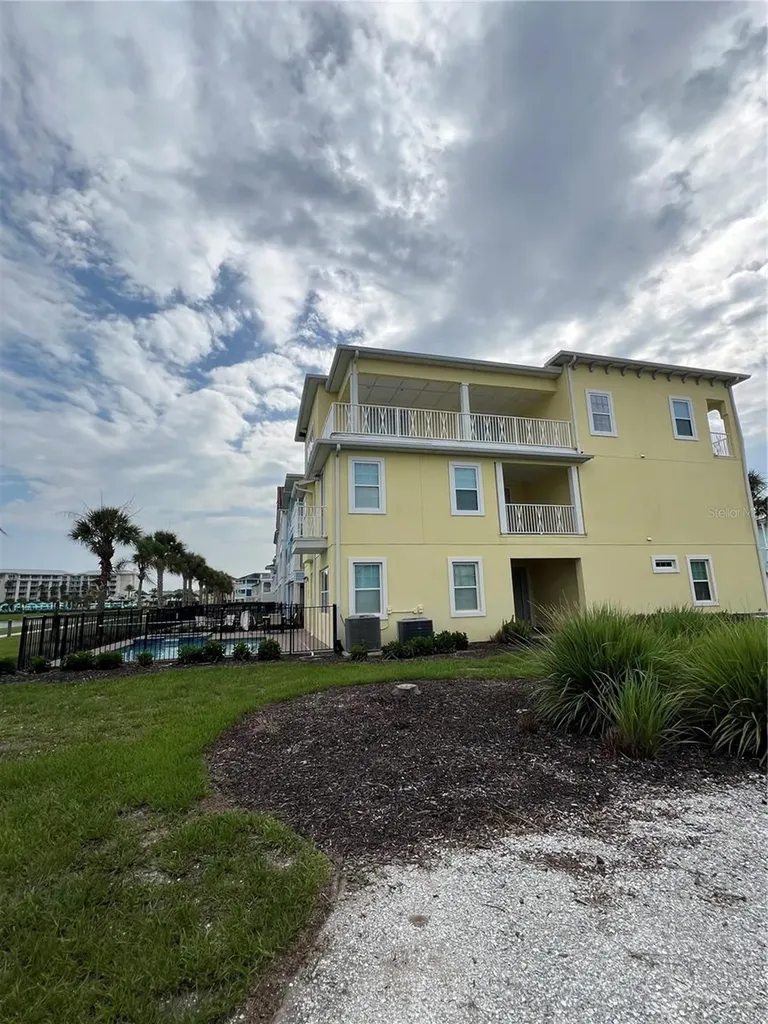 3052 Parrot Head Place Kissimmee FL 34747