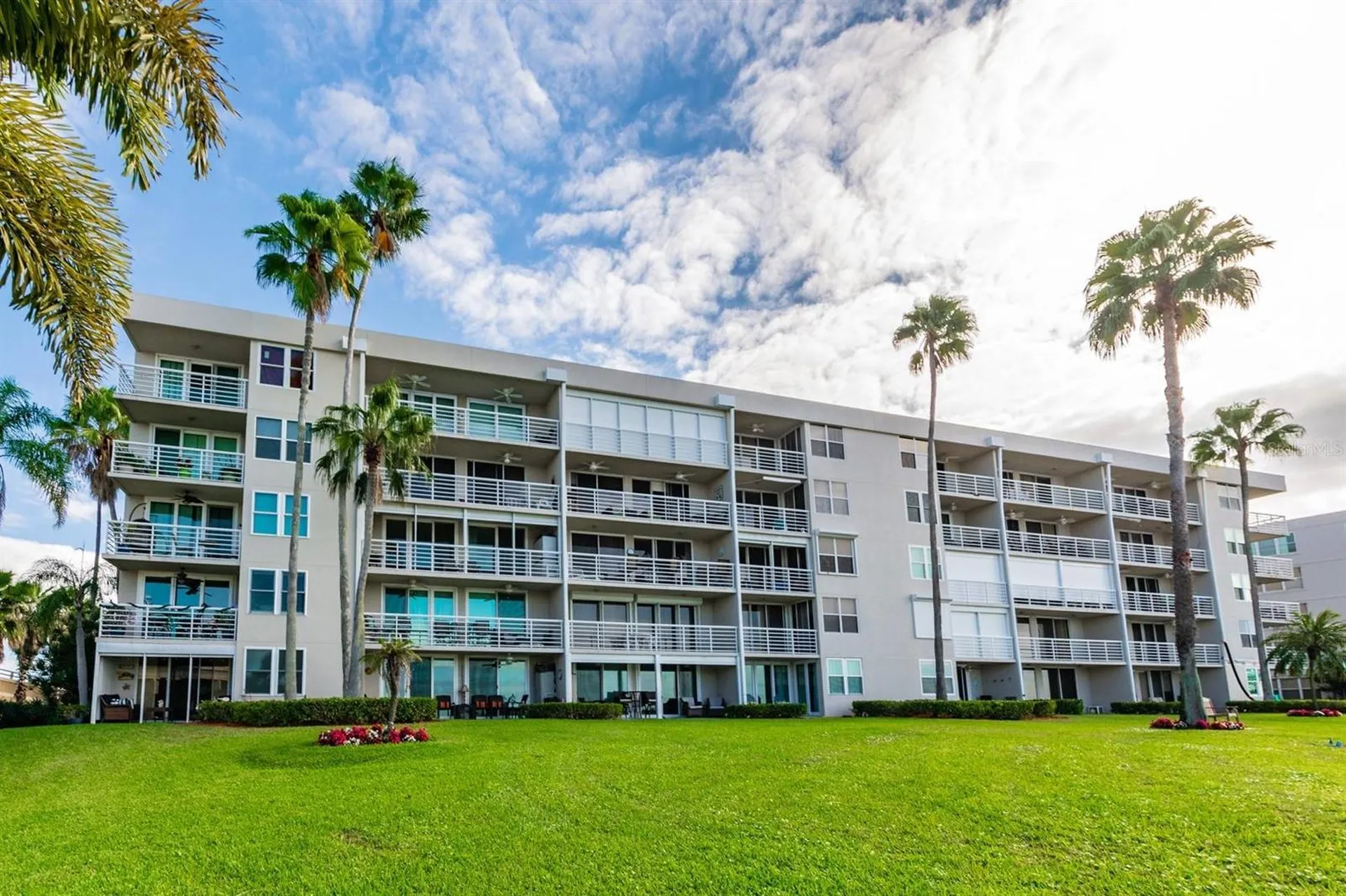 5701 Bahia Del Mar Circle St Petersburg FL 33715