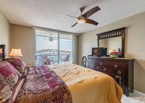 5701 Bahia Del Mar Circle St Petersburg FL 33715