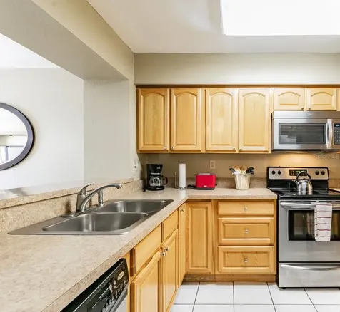 5701 Bahia Del Mar Circle St Petersburg FL 33715