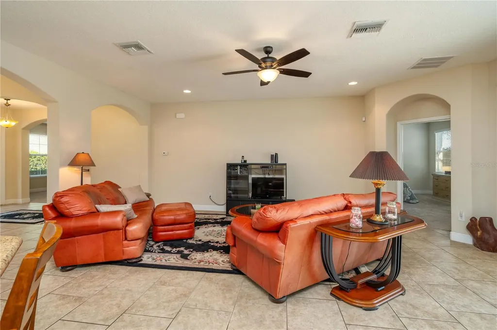 1051 Lena Run Court Winter Haven FL 33880