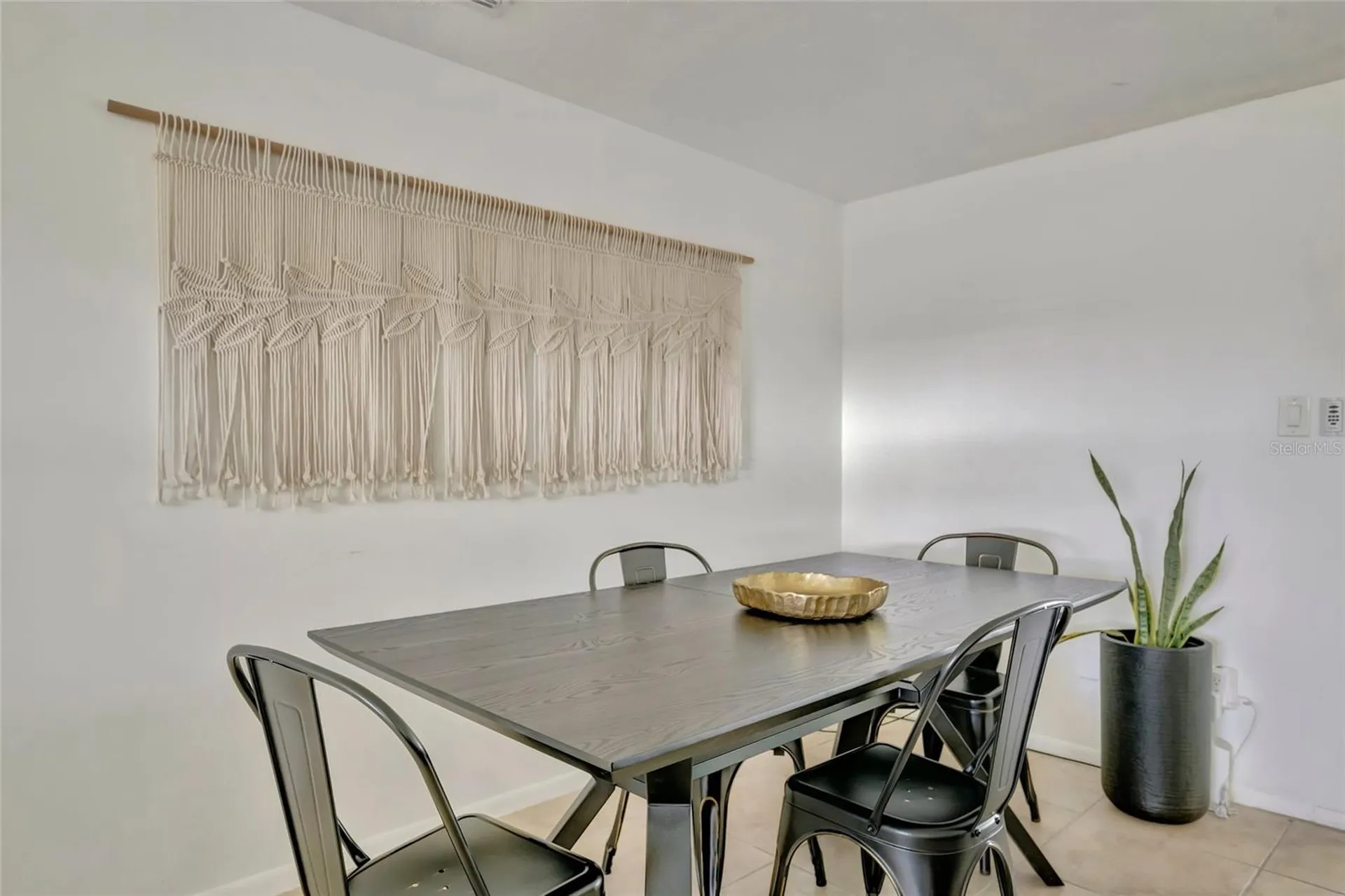 6426 Colonial Drive Sarasota FL 34231