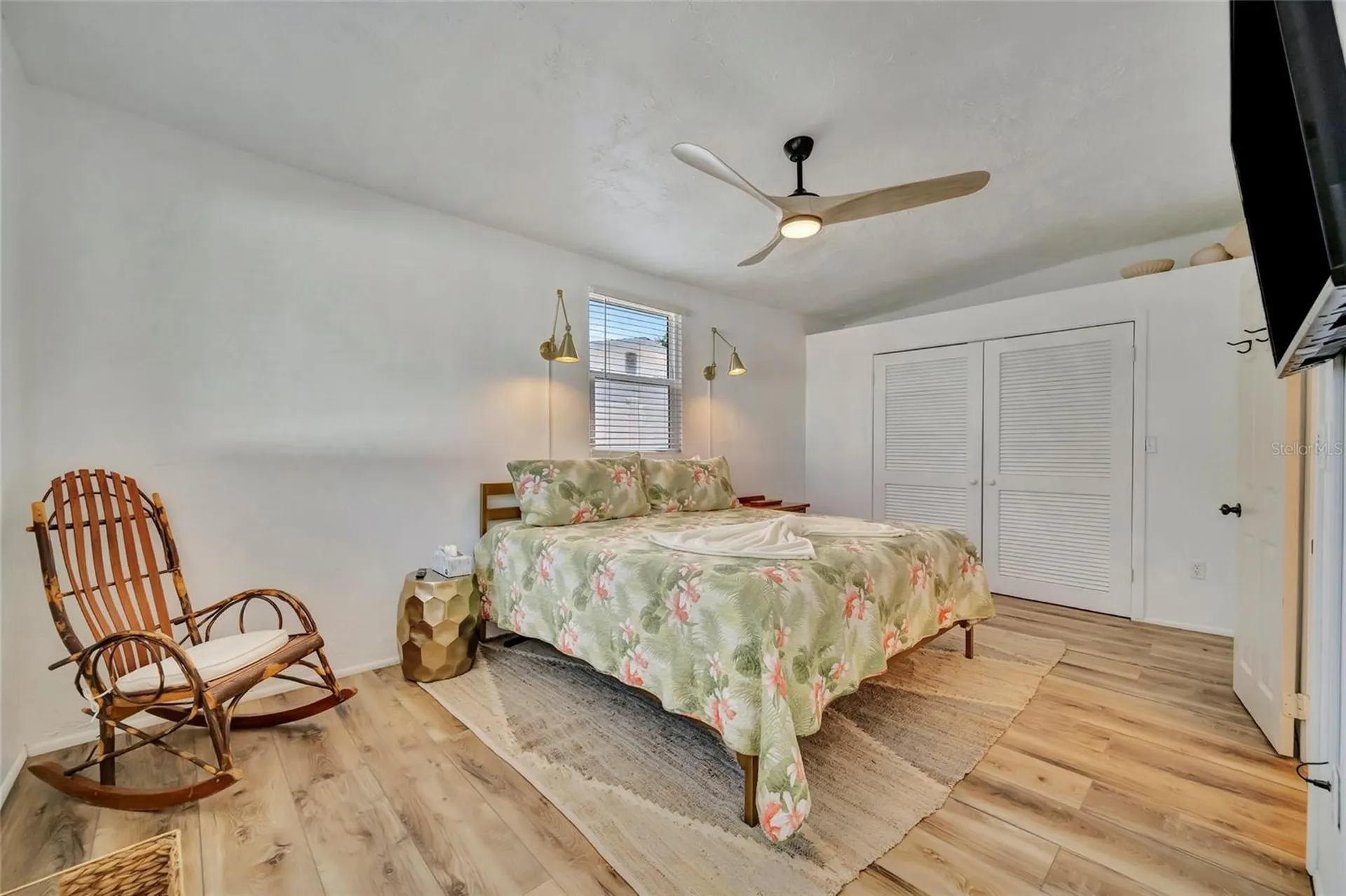 6426 Colonial Drive Sarasota FL 34231