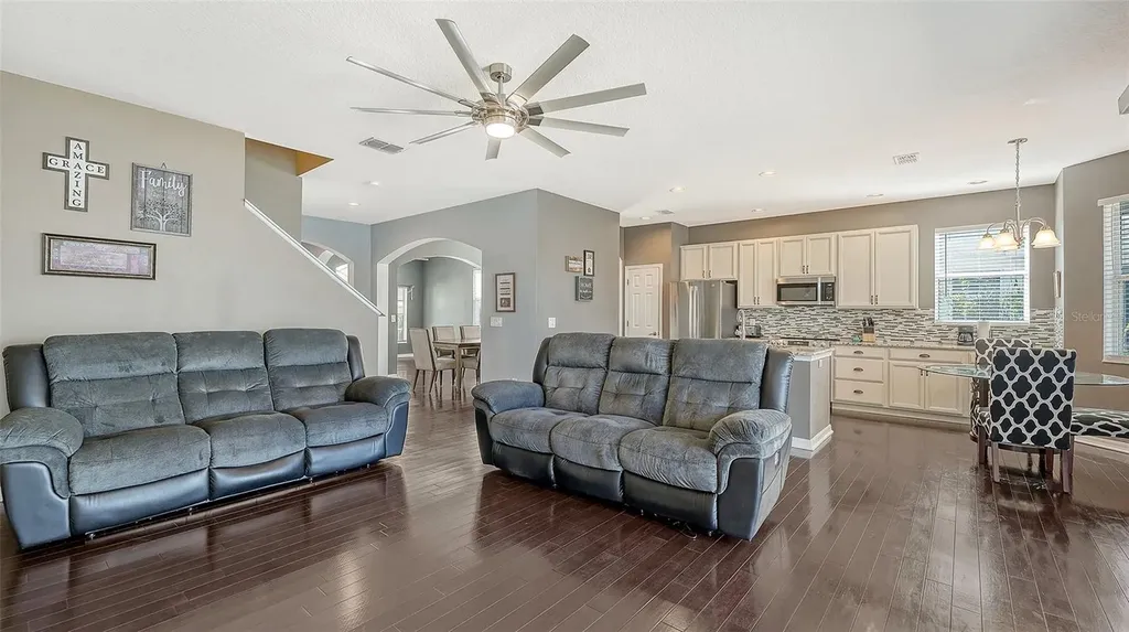 5914 53rd Lane E Bradenton FL 34203