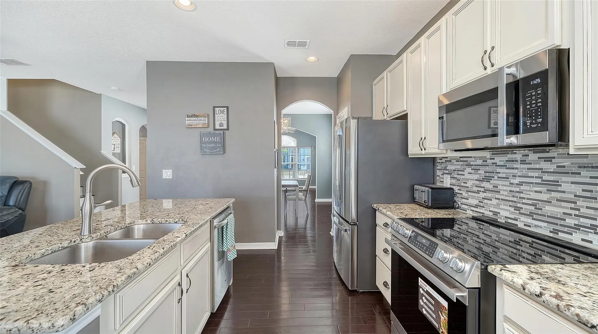 5914 53rd Lane E Bradenton FL 34203