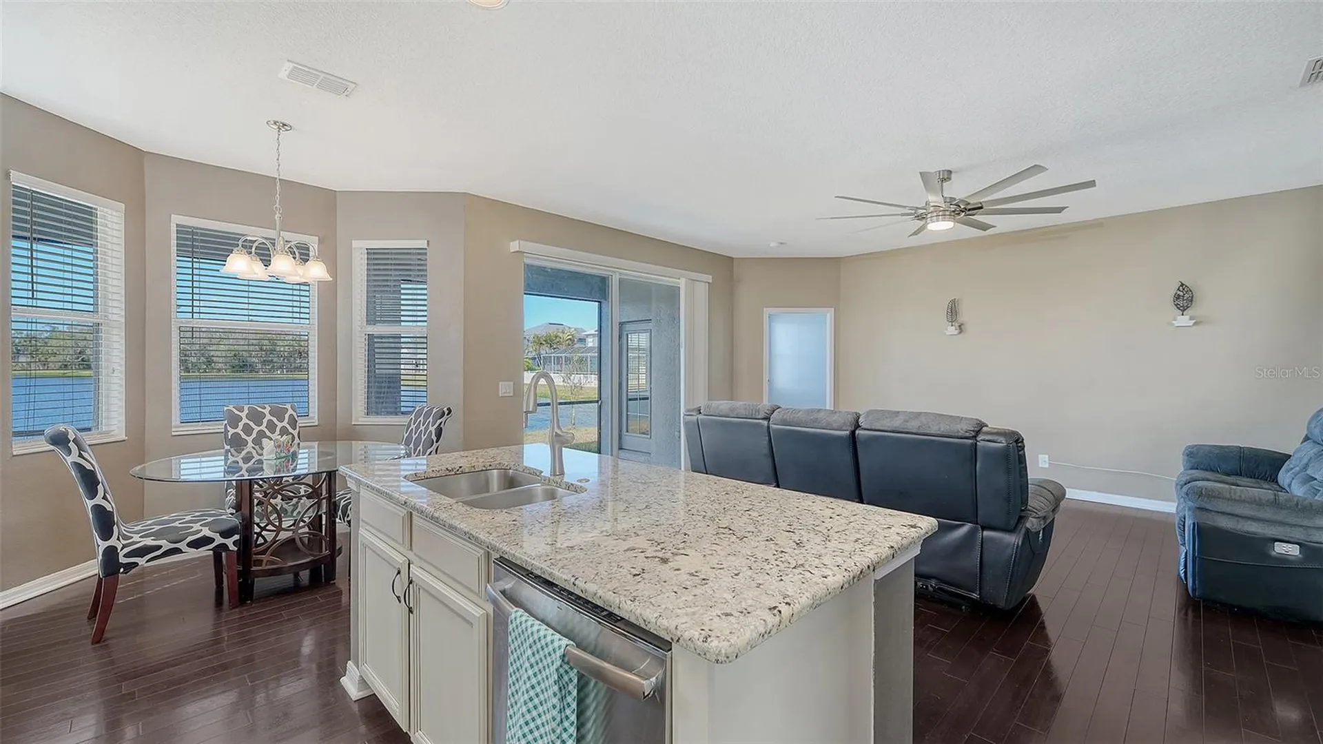 5914 53rd Lane E Bradenton FL 34203