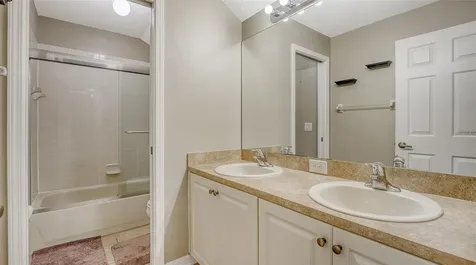 5914 53rd Lane E Bradenton FL 34203