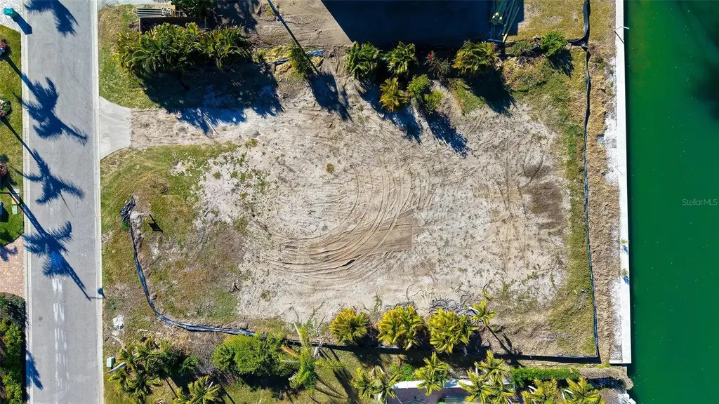 721 Emerald Harbor Drive Longboat Key FL 34228