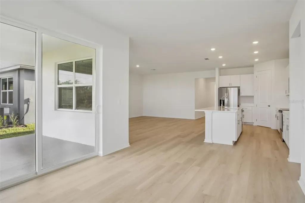 9012 Venetia Court Palmetto FL 34221