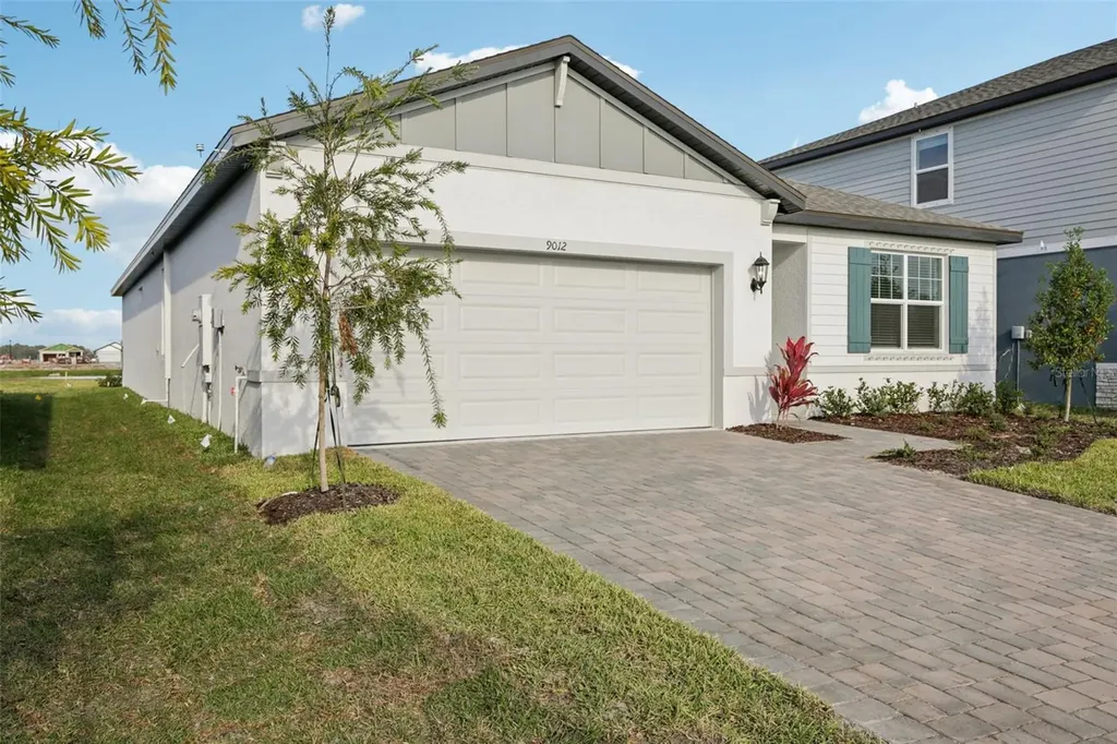 9012 Venetia Court Palmetto FL 34221