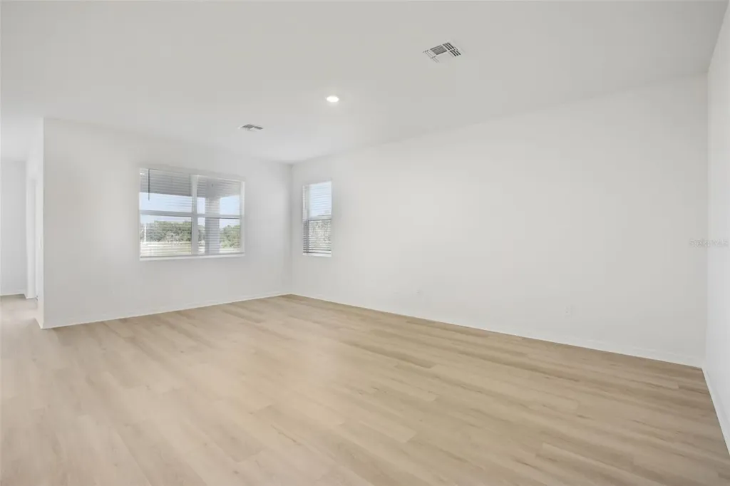 9012 Venetia Court Palmetto FL 34221