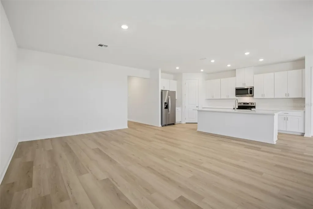 9012 Venetia Court Palmetto FL 34221