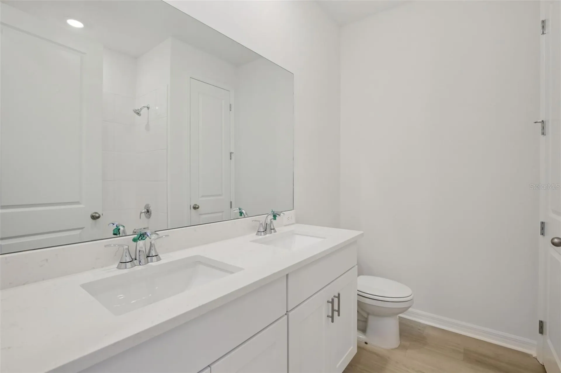 9012 Venetia Court Palmetto FL 34221