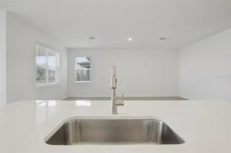 9012 Venetia Court Palmetto FL 34221