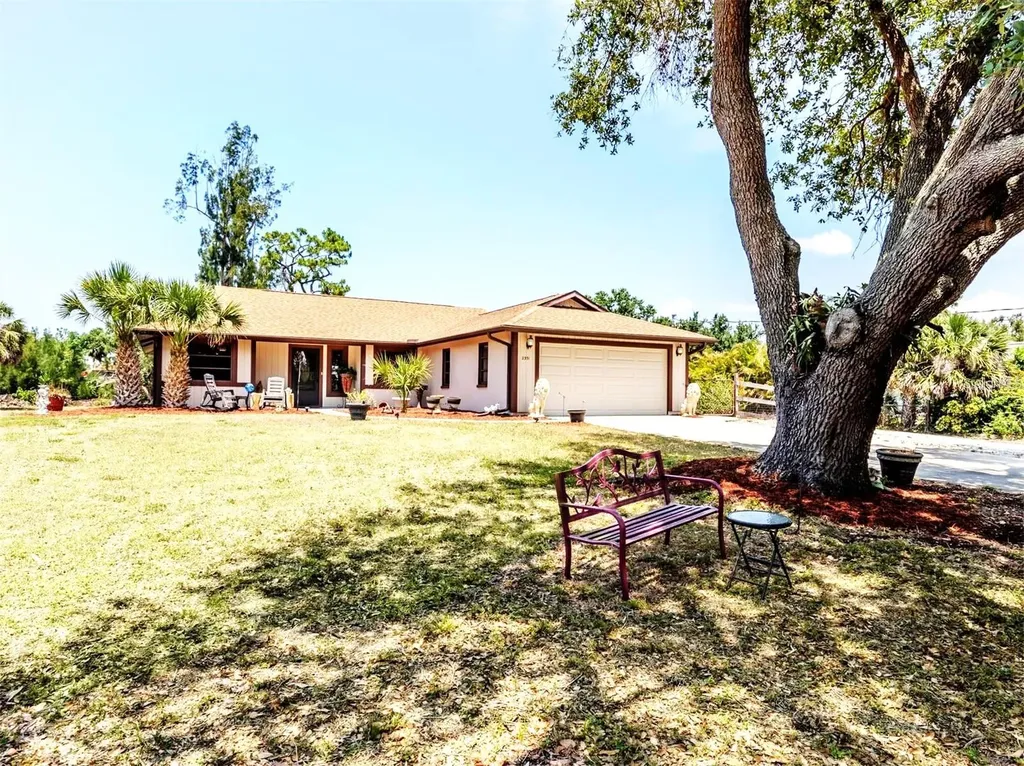 2331 Mission Valley Boulevard Nokomis FL 34275