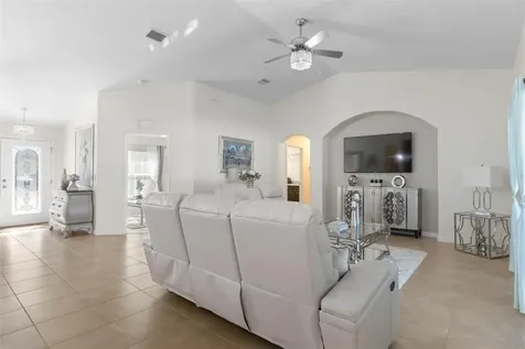 85 Freemont Turn Palm Coast FL 32137