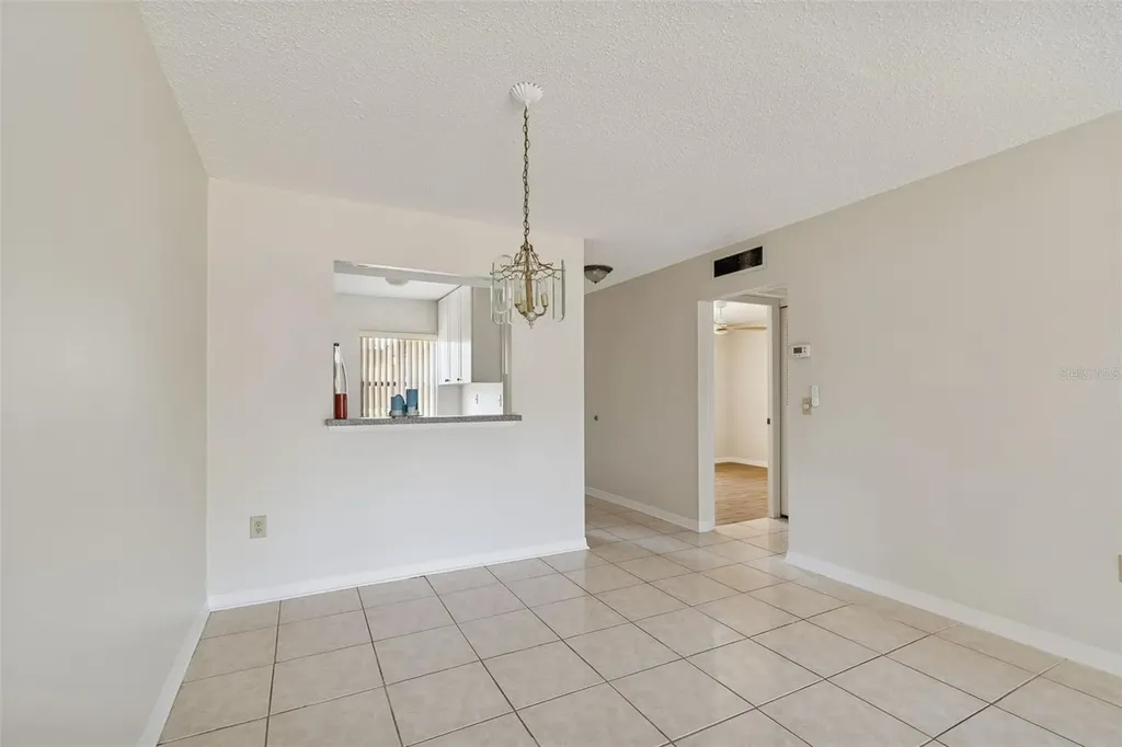 1285 Mission Hills Boulevard Clearwater FL 33759
