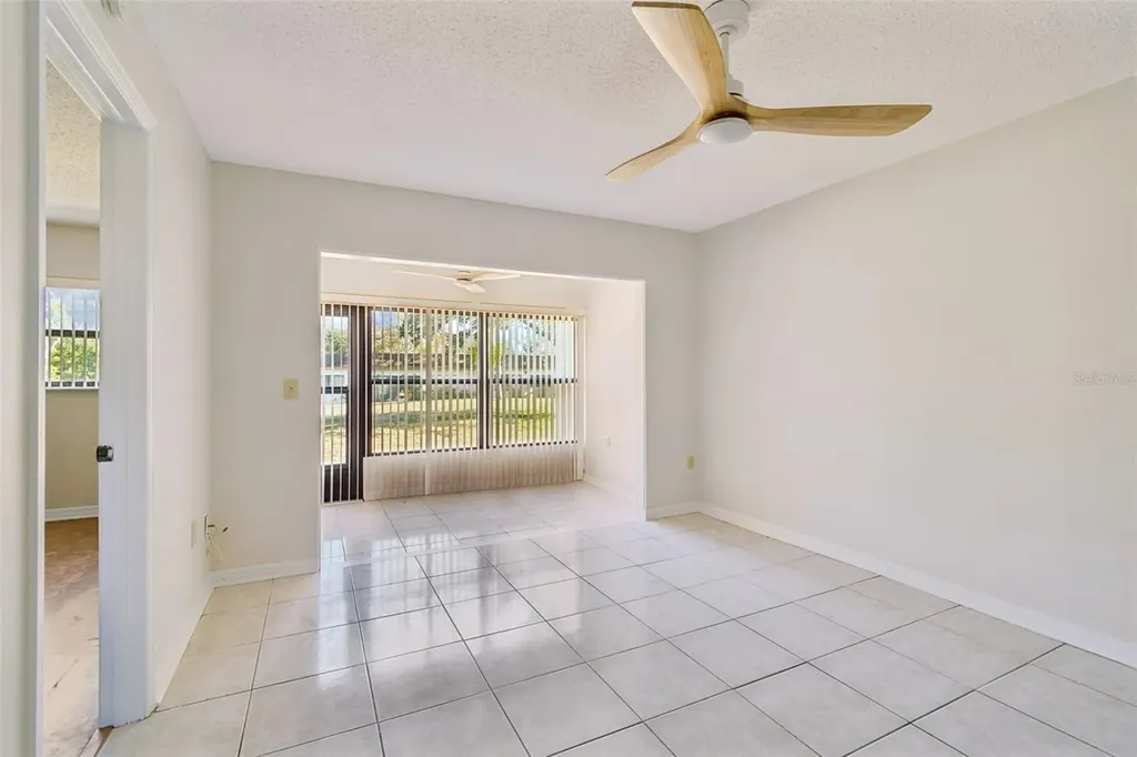1285 Mission Hills Boulevard Clearwater FL 33759