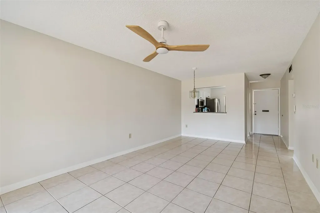 1285 Mission Hills Boulevard Clearwater FL 33759