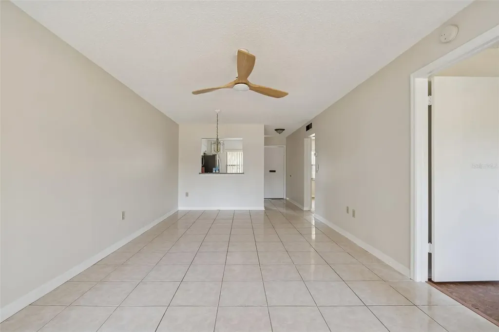 1285 Mission Hills Boulevard Clearwater FL 33759