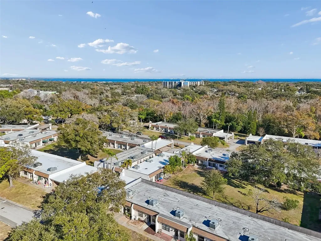 1285 Mission Hills Boulevard Clearwater FL 33759
