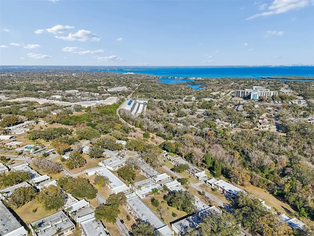 1285 Mission Hills Boulevard Clearwater FL 33759
