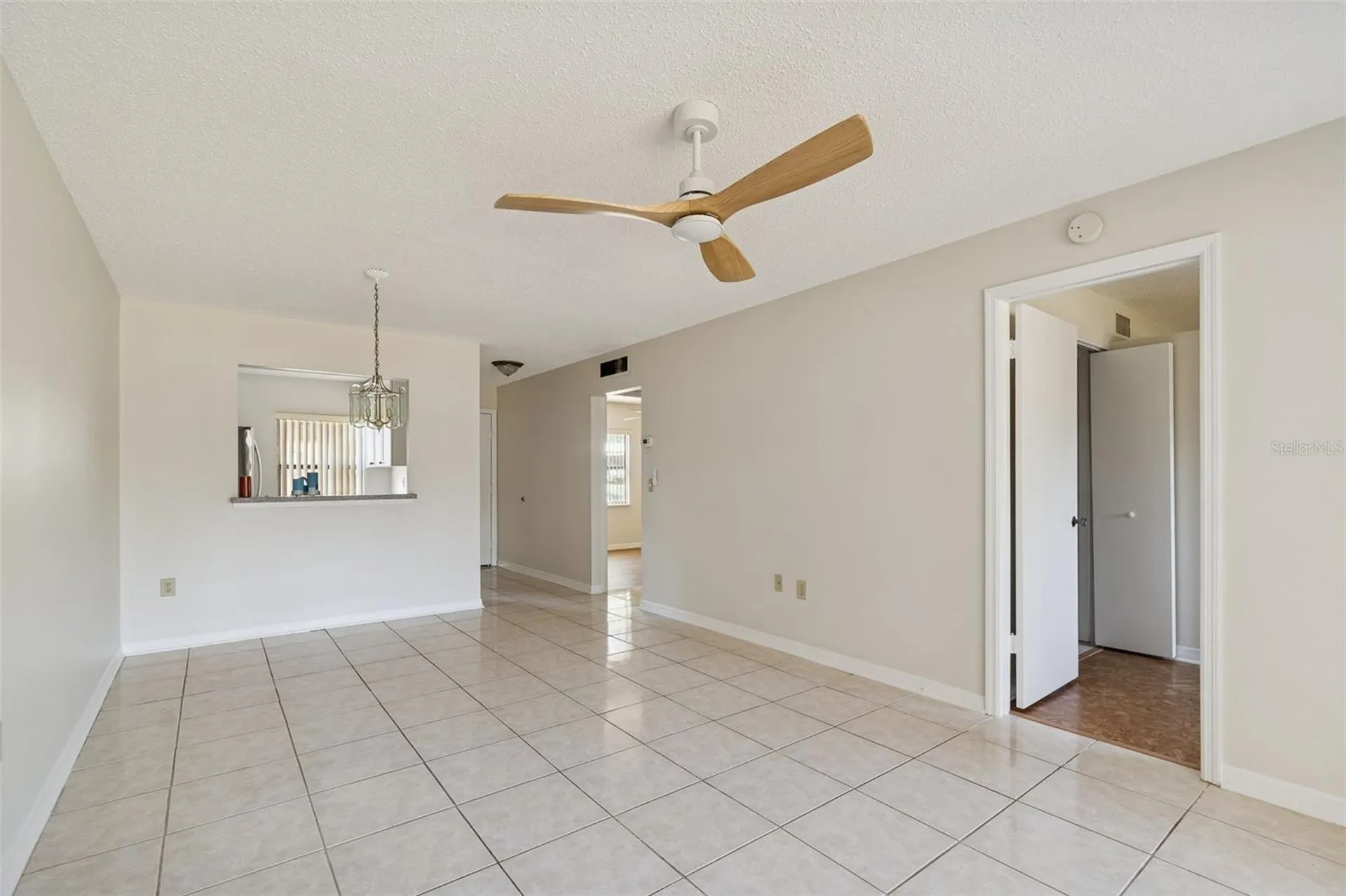 1285 Mission Hills Boulevard Clearwater FL 33759