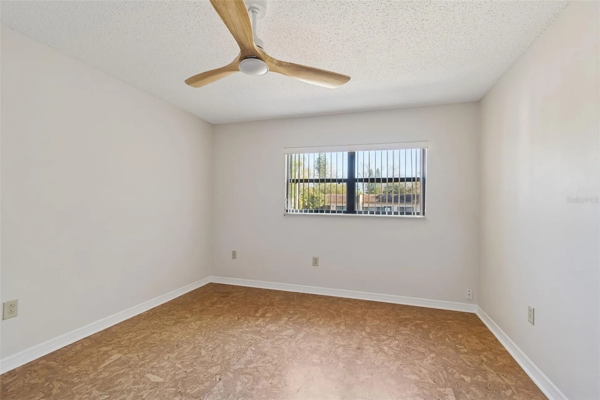 1285 Mission Hills Boulevard Clearwater FL 33759