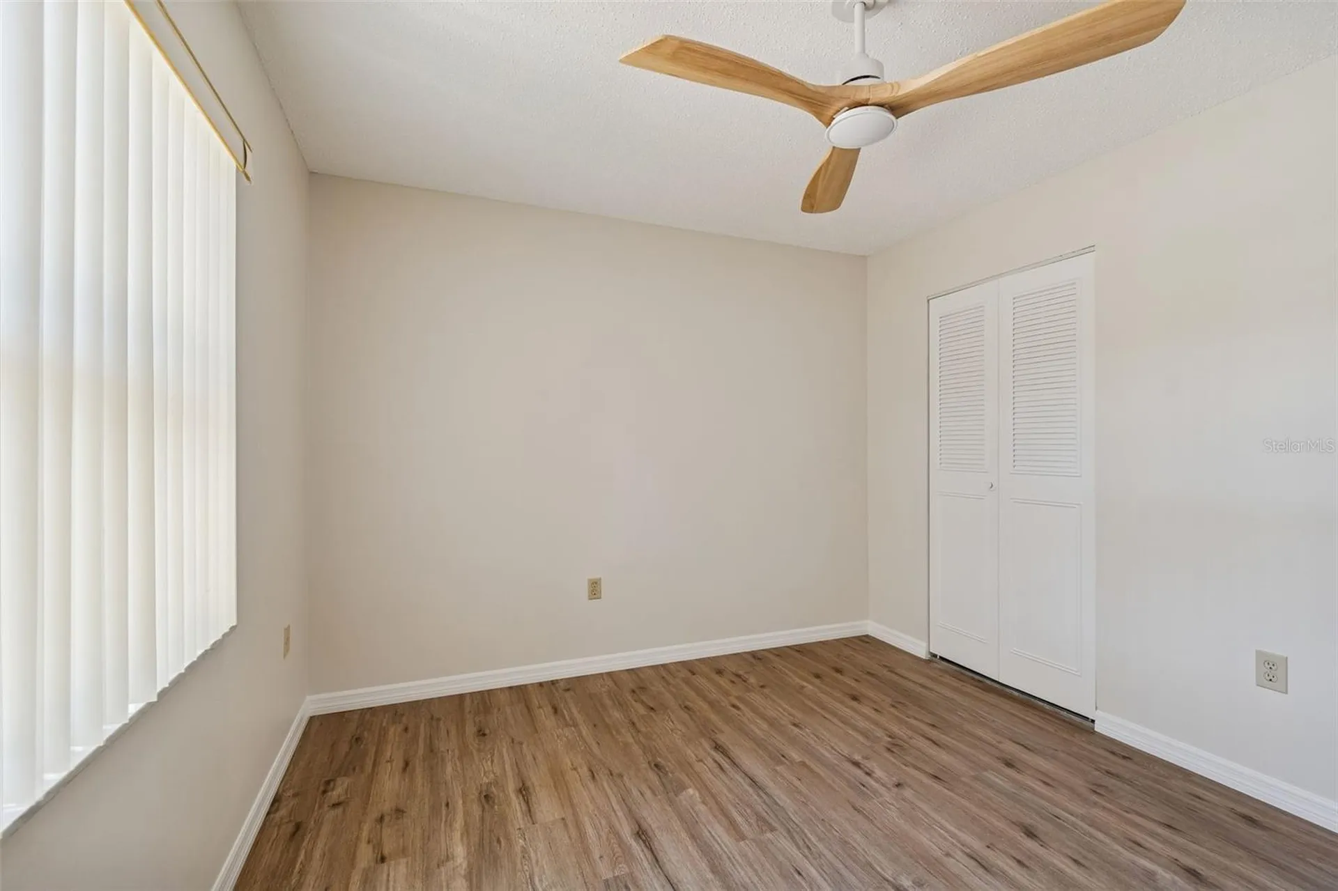 1285 Mission Hills Boulevard Clearwater FL 33759