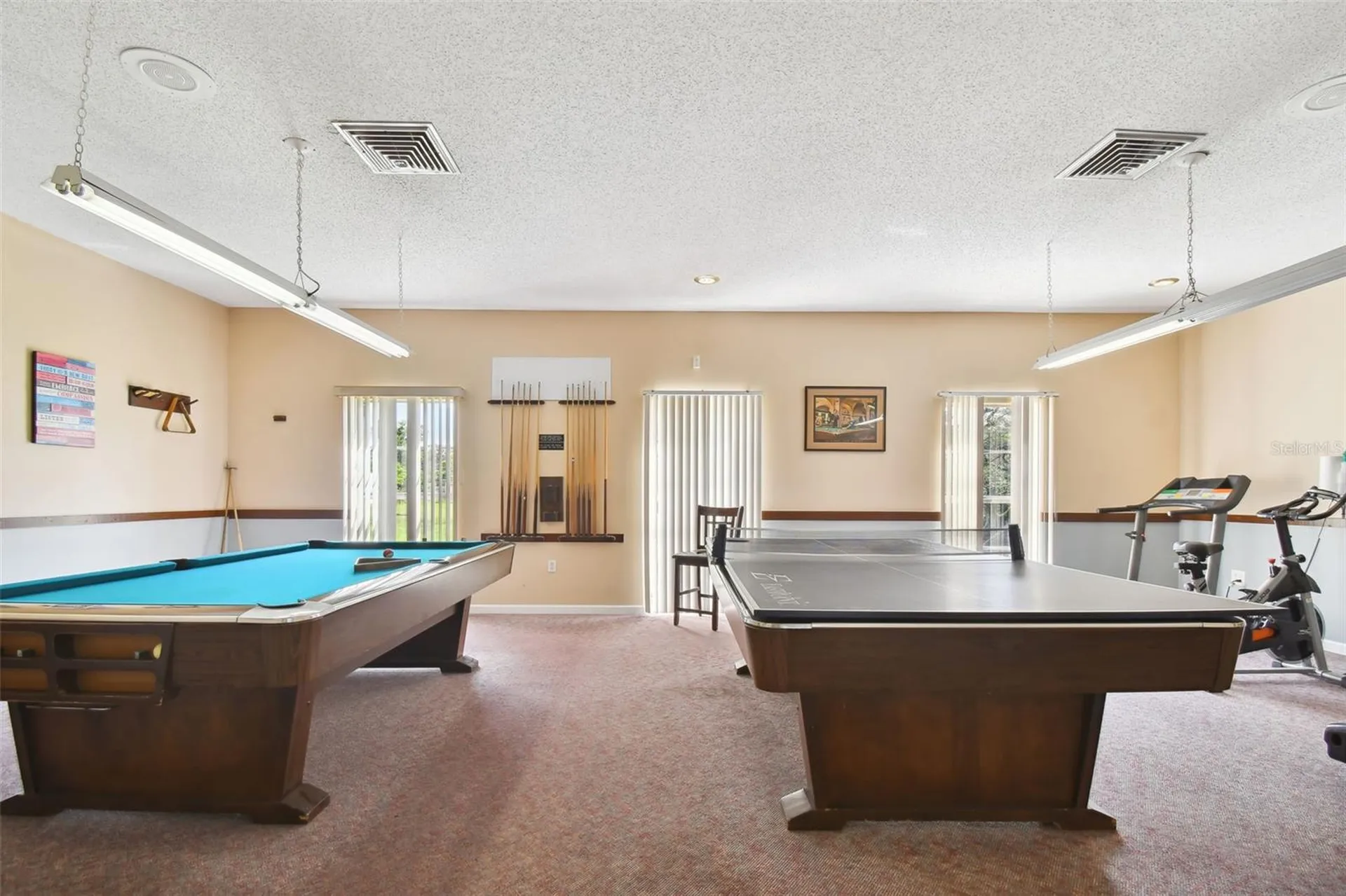 1285 Mission Hills Boulevard Clearwater FL 33759