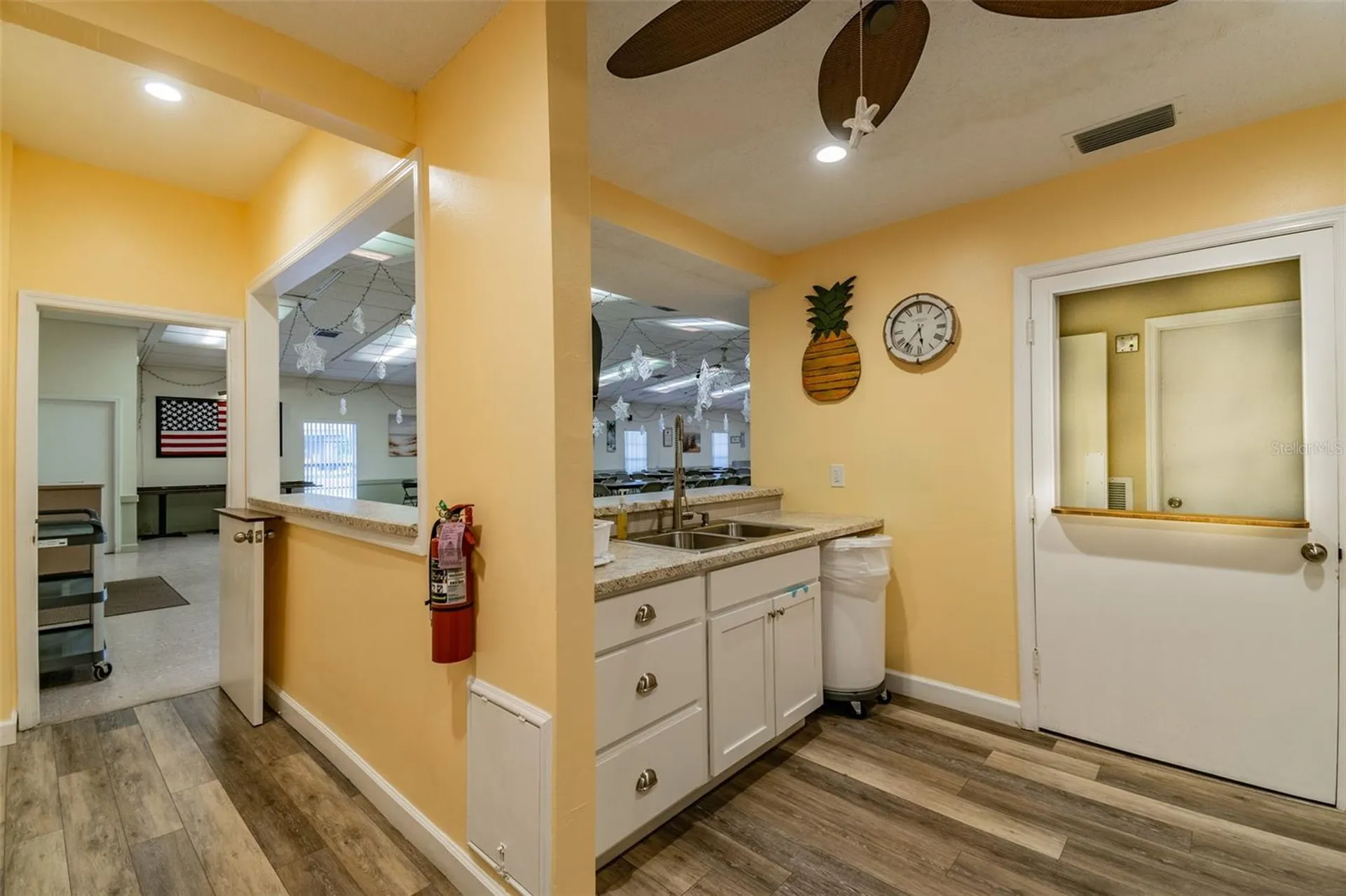 1285 Mission Hills Boulevard Clearwater FL 33759