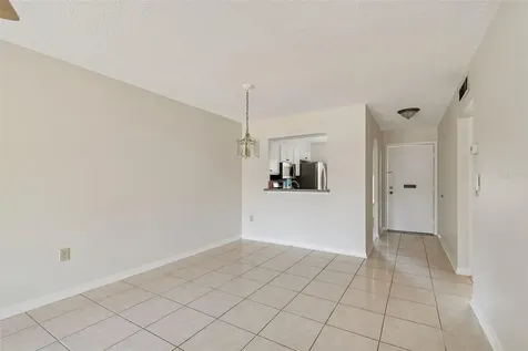 1285 Mission Hills Boulevard Clearwater FL 33759