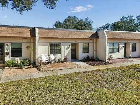 1285 Mission Hills Boulevard Clearwater FL 33759