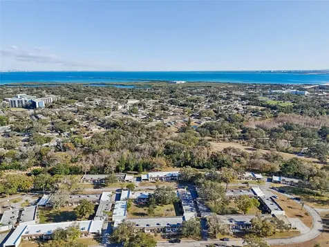 1285 Mission Hills Boulevard Clearwater FL 33759