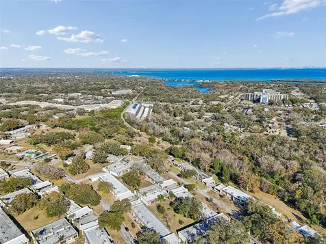 1285 Mission Hills Boulevard Clearwater FL 33759