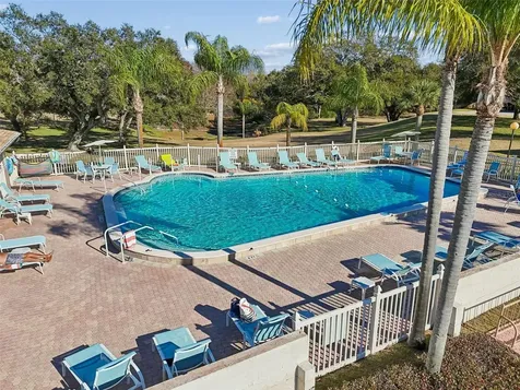 1285 Mission Hills Boulevard Clearwater FL 33759