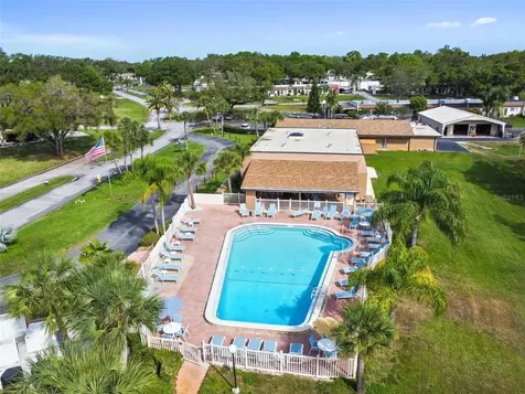 1285 Mission Hills Boulevard Clearwater FL 33759