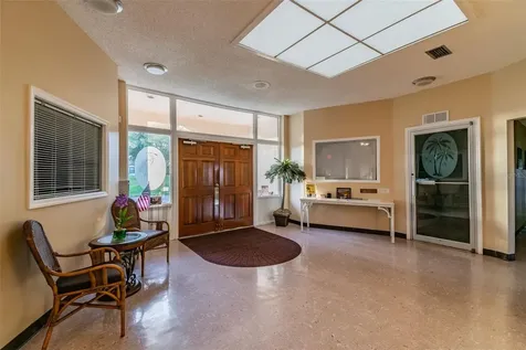 1285 Mission Hills Boulevard Clearwater FL 33759
